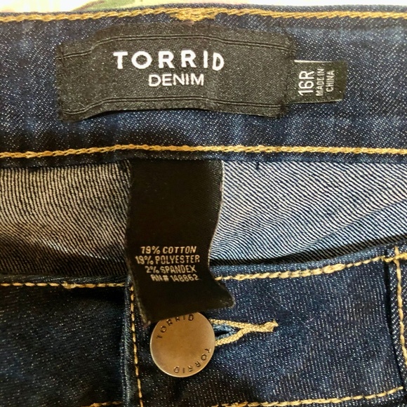 Torrid Dark Wash Skinny Jeans - Picture 2 of 5